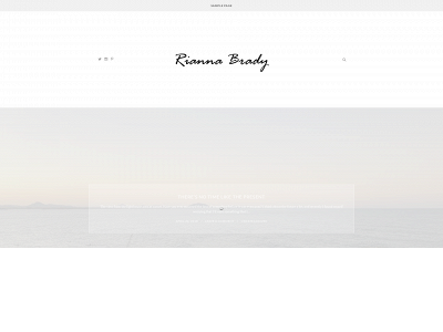 riannabrady.com snapshot