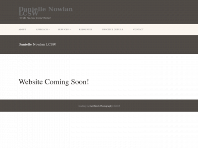 daniellenowlanlcsw.com snapshot