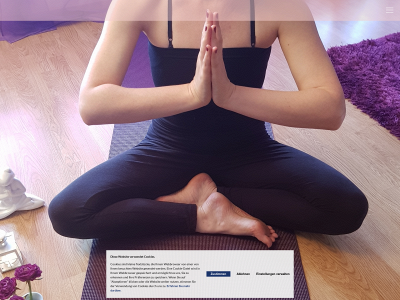 soldelunayoga.ch snapshot