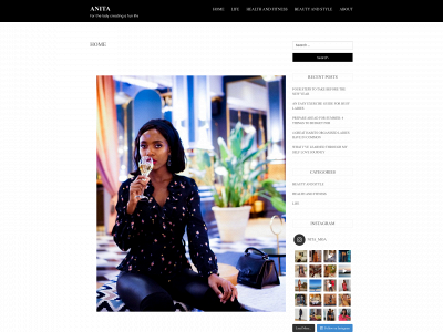 struckbyanita.com snapshot