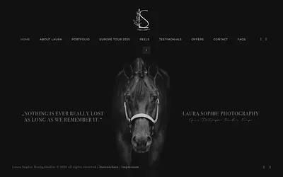 laurasophiephoto.com snapshot