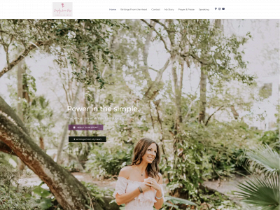 simplylaurarose.com snapshot
