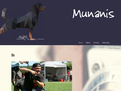 munanisphotos.com snapshot