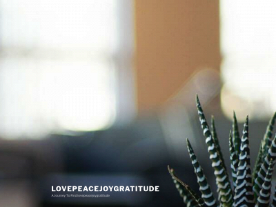 lovepeacejoygratitude.com snapshot